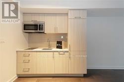 Photo - 576 Front St W Unité 720 E