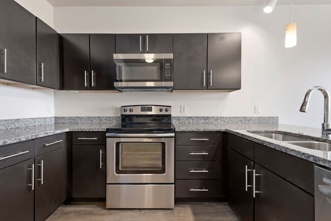 Photo - Freshwater Plaza Apartments