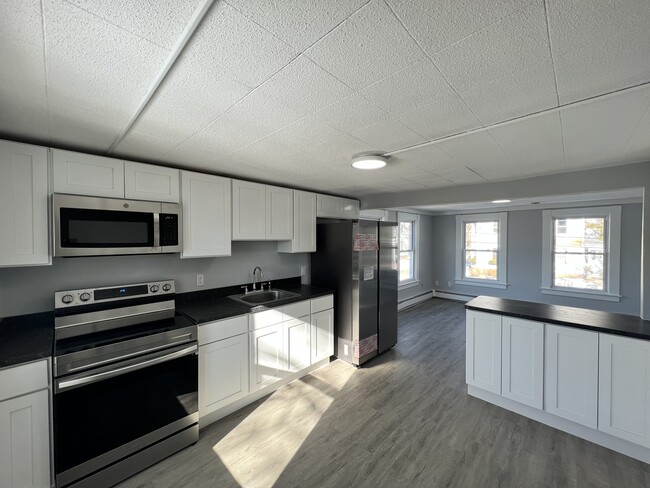 Building Photo - 4 Starr Plz Unit 2nd Floor Rental
