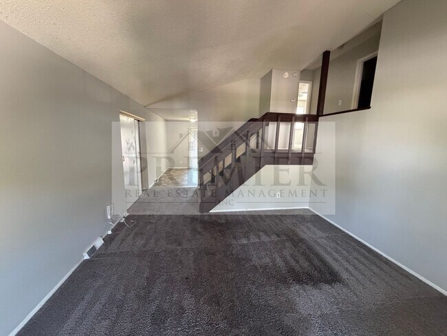 Photo - 8430 Lane Pl
