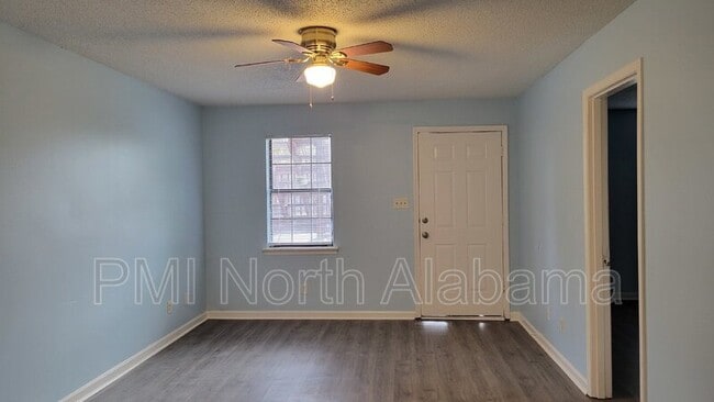 Photo - 1814 Glenn St SW Unit Apt 1