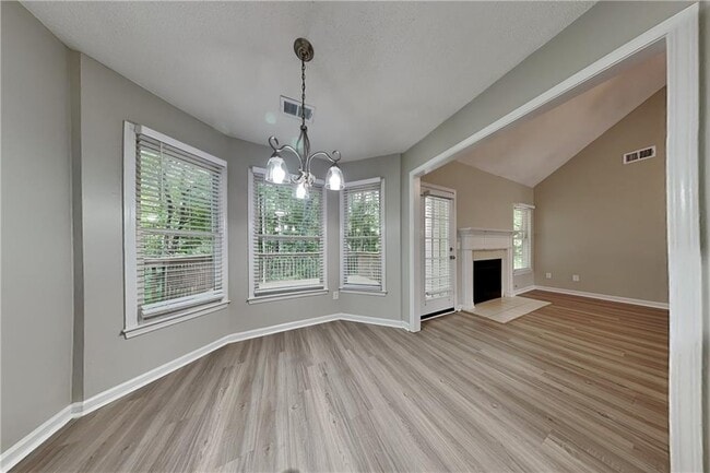 Photo - 2868 Evonshire Ln