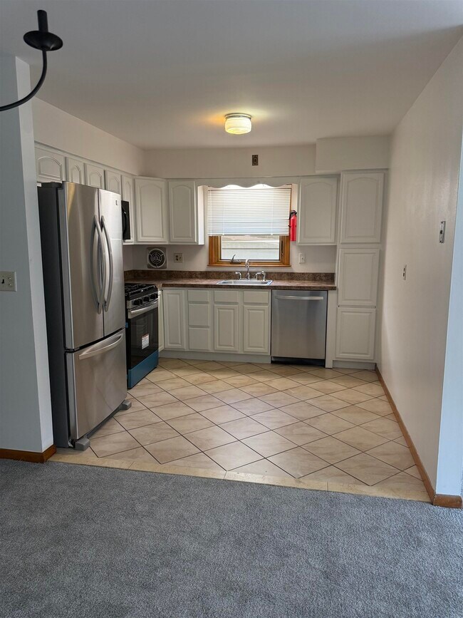 14 63rd St