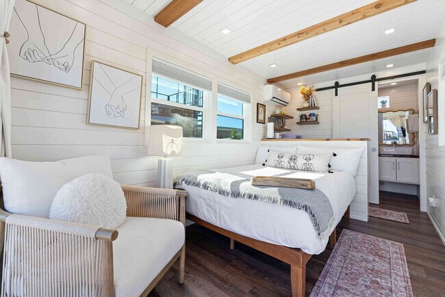 Photo - 316 Bream Ave Unit SI ID1502054P