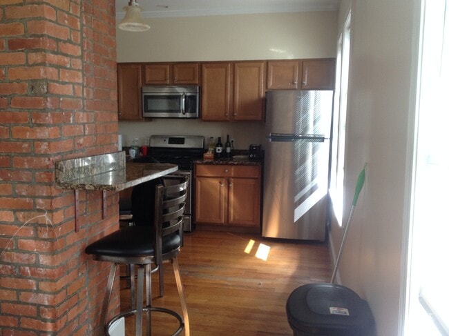 Photo - 30 Circuit St Unit 303