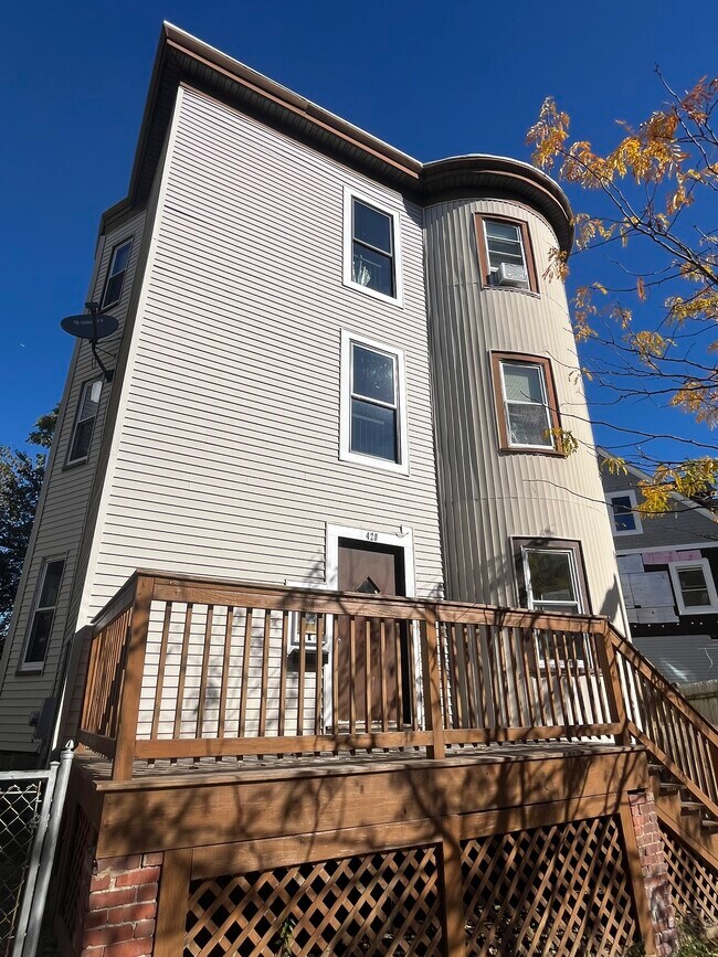 Photo - 420 Talbot Ave Unit 1