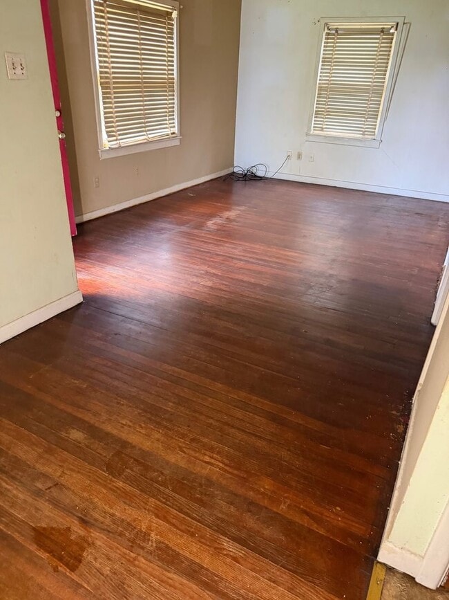 Photo - 3019 W Collin St.