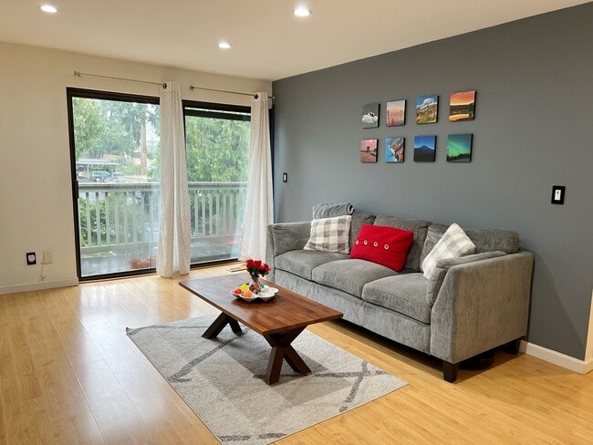 Photo - 1425 154th Ave NE Unit 4006