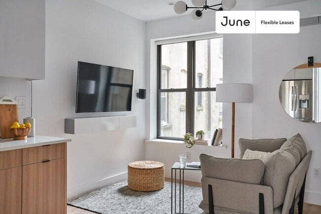 Photo - Exquisite ROOM at The Brower House Unit 6