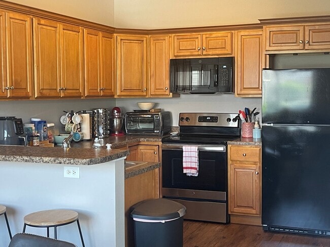 Photo - 1491 420 W