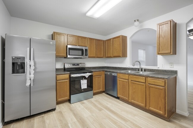 Photo - 1518 McCarthy Ave