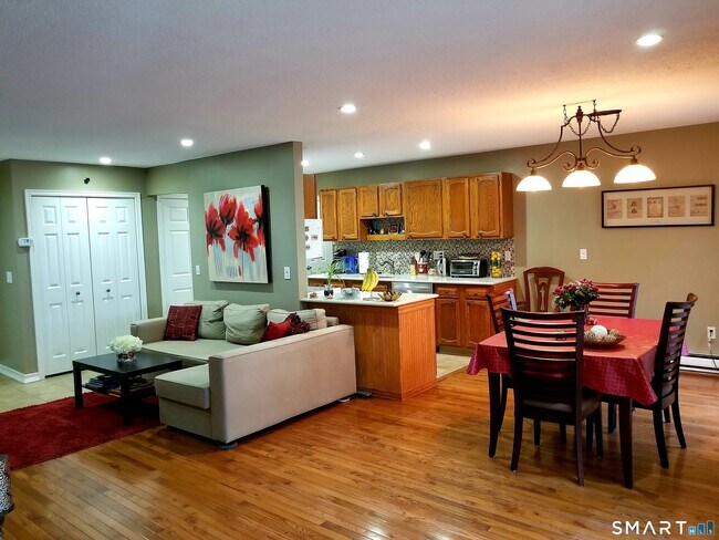 Photo - 950 Cove Rd Unidad A1