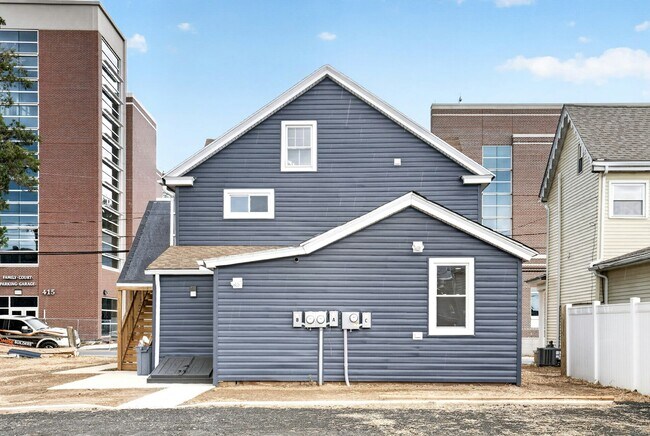 Photo - 428 S Governors Ave