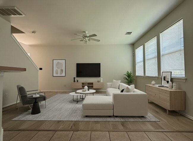 Building Photo - 16623 Newglen Ln