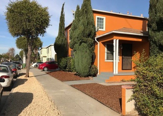 Private Entrance - 714 S Eucalyptus Ave Unit 712