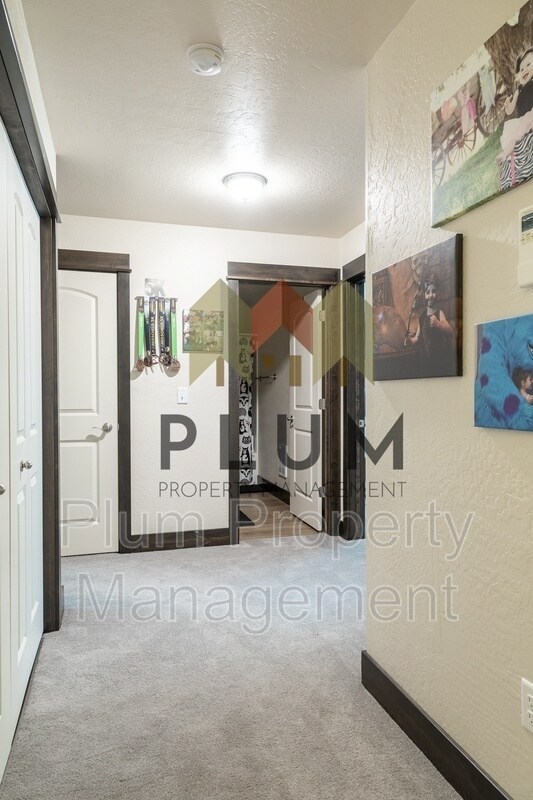 Photo - 2345 Aspen Grv Lp