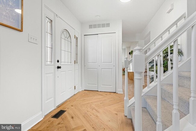 Photo - 15162 Wayside Rd