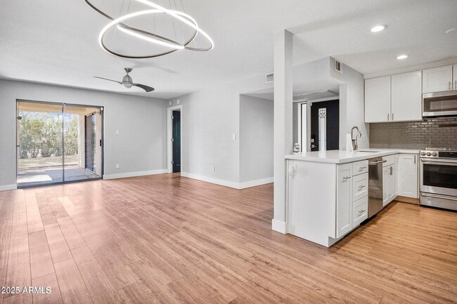 Photo - 9340 N 92nd St Unit 118