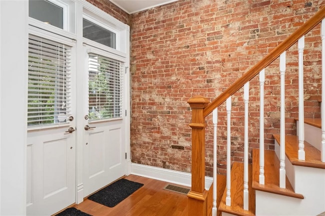 Photo - 2633 Armand Pl