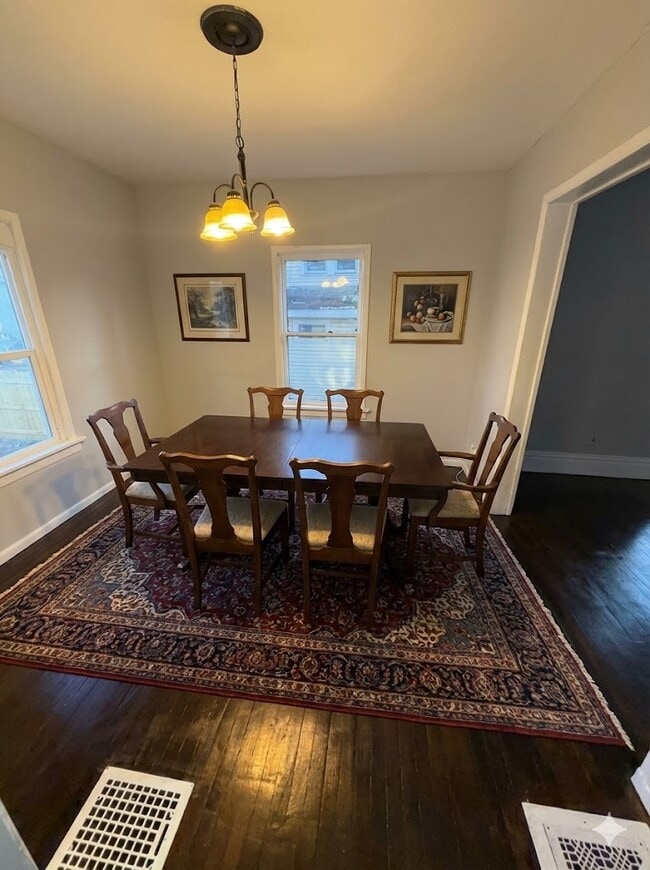 Photo - 311 Oakley Ave