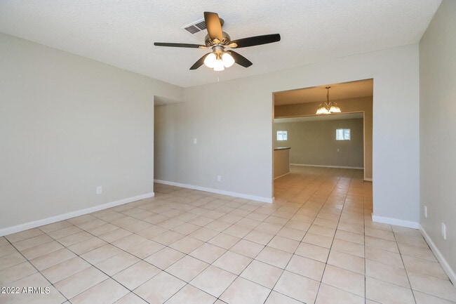 Photo - 4301 E Saint Catherine Ave