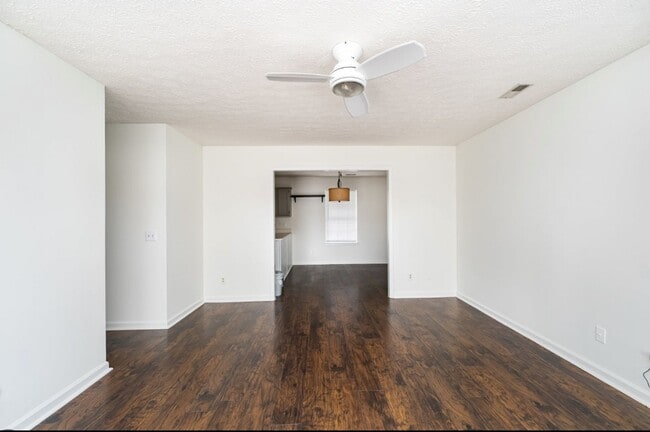 120 Minnette Ct