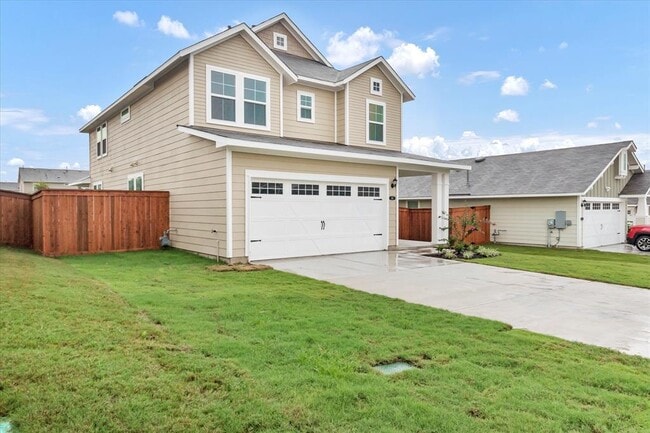 Photo - 135 Lyndon Dr