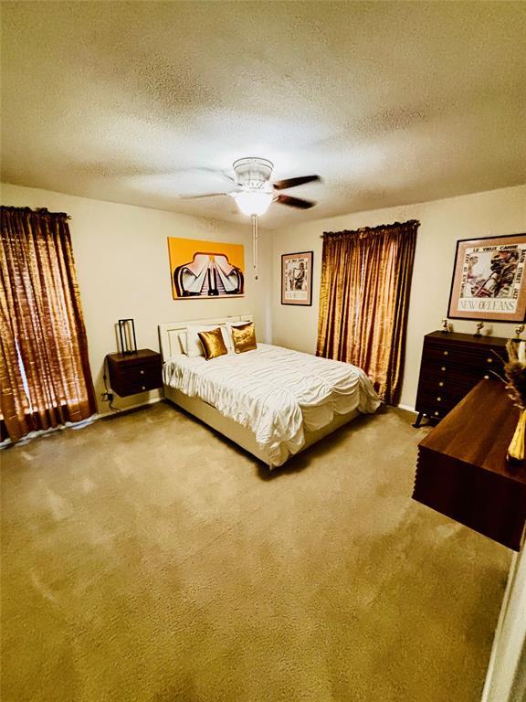 Photo - 513 White Wing Way