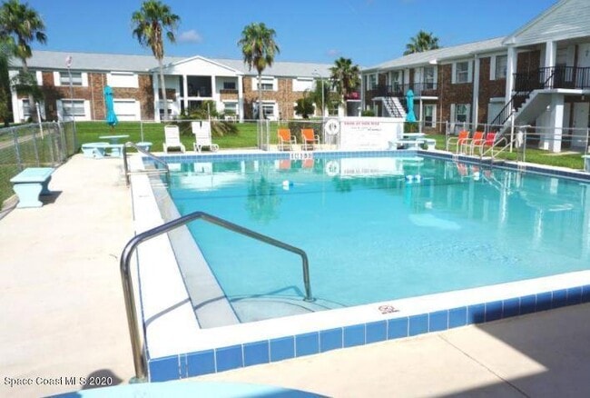 Photo - 190 E Olmstead Dr Unit C1