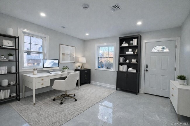 Photo - 32 Berkshire Rd