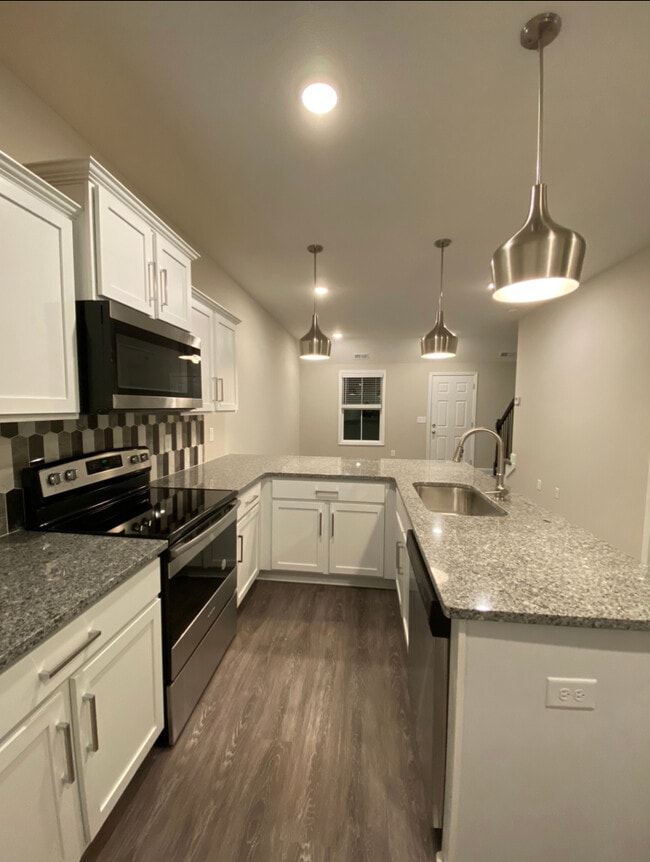 Photo - 1040 Glenkirk Dr