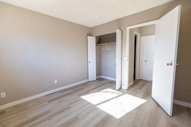 Airdrie Meadows Apartments