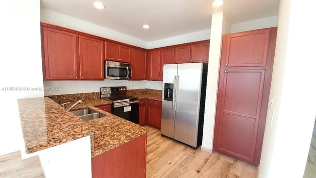 Building Photo - 265 Las Brisas Cir Rental