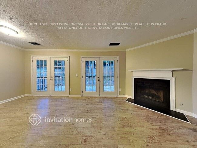 Photo - 715 Country Manor Way