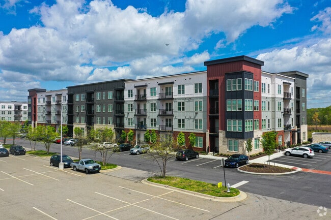 The Vue at Westchester Commons