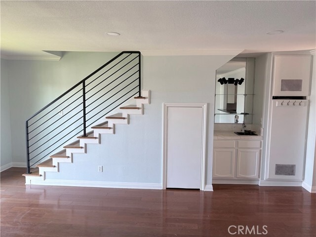 Photo - 2480 Penmar Ave