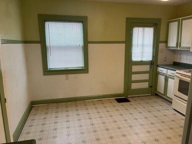 Kitchen - back door - 5753 E New York St