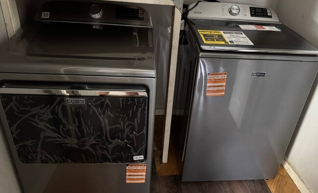 Photo - 1881 Nekoma Ct Unidad D