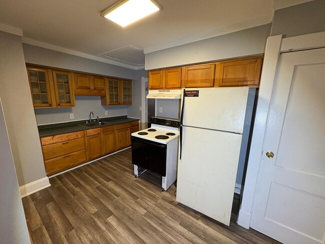 Photo - 261 Spring Grove Ave