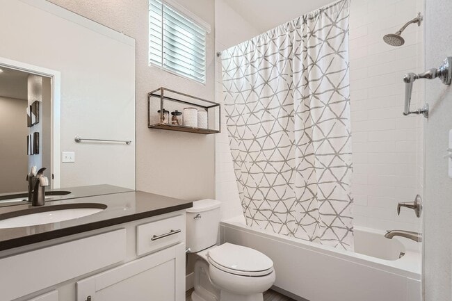 Photo - 2502 Colt Wy