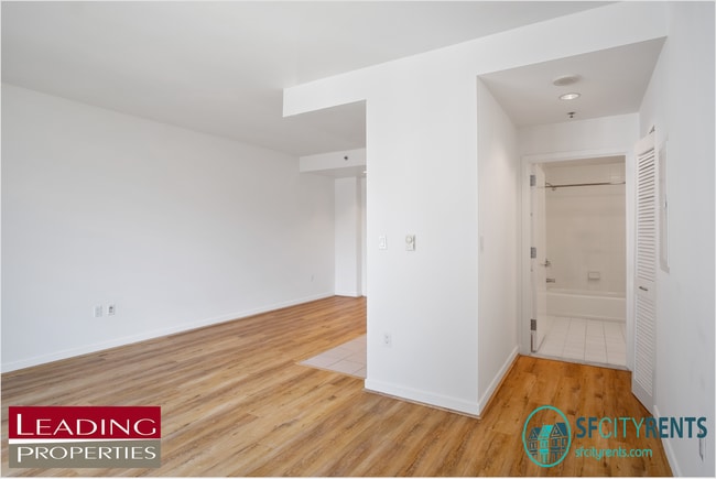 Photo - The Beacon: Jr 1 Bed w/ Parking Included, W/D in unit, Pool, Hot Tub, Shared Roof Deck, Dog Park,... Unit 250 King St. #638