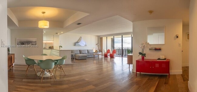 Building Photo - 11113 Biscayne Blvd Unit 1954