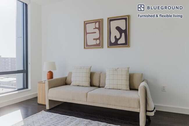 Photo - 10 New St Unidad FL5-ID1146