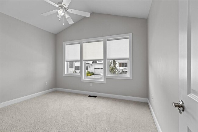 Photo - 231 Seawynds Dr