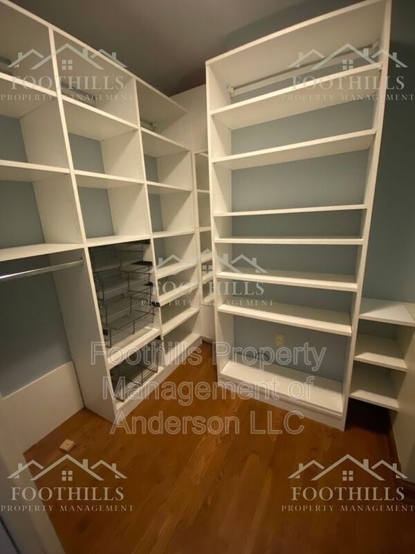 Photo - 102 Windemere Way