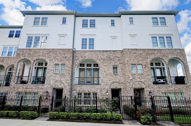 Building Photo - 1110 Thompson St