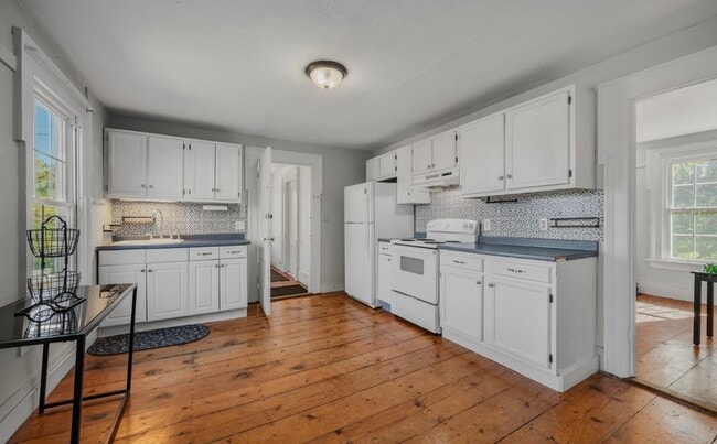 Photo - 22 W High St Unit 2