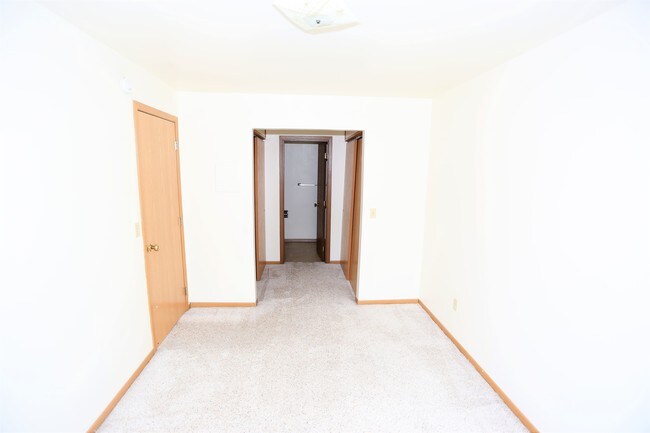 Photo - Kirkwood Apartments