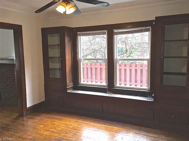 Dining Room - 1380 Webb Rd Unit Down