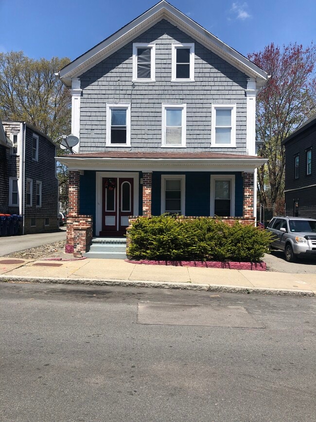 Photo - 111 Maxfield St Unit 3